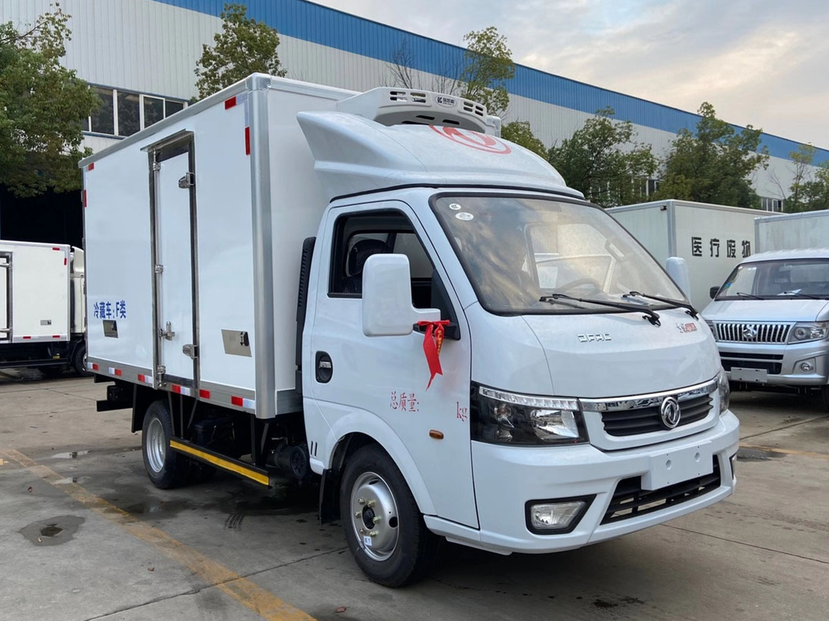 東風(fēng)途逸冷藏車(chē)（3.23米，3.5米）