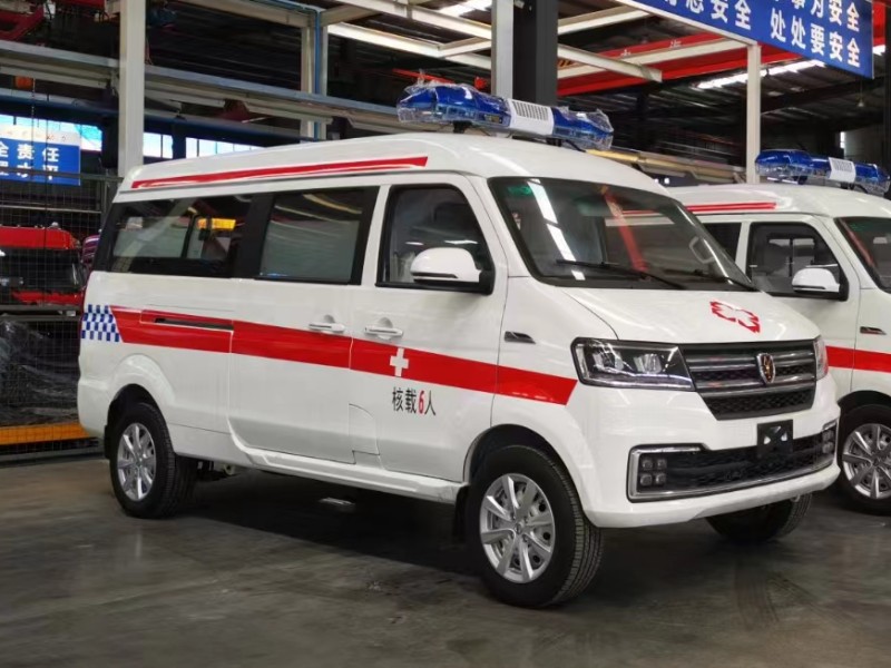 金杯小海獅救護(hù)車(chē)